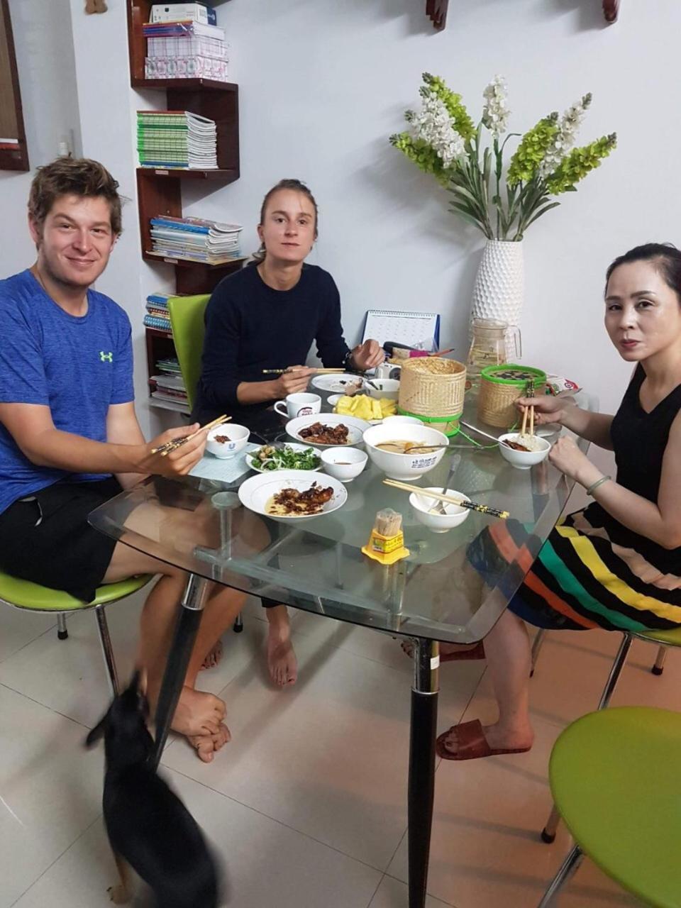 Kota'S House Homestay Hue Exteriör bild